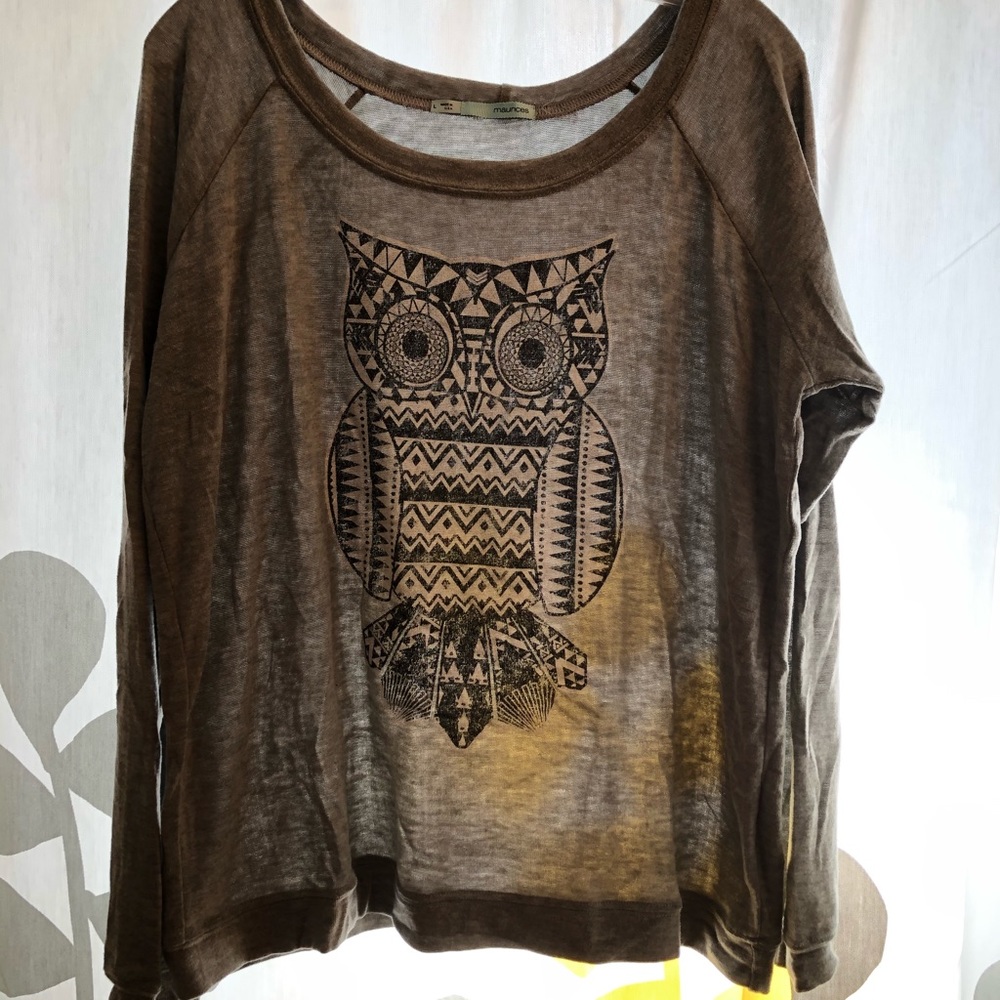 Soft graphic pull over with owl